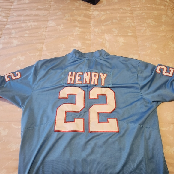 Derrick Henry Titans Jersey - Picture 1 of 2